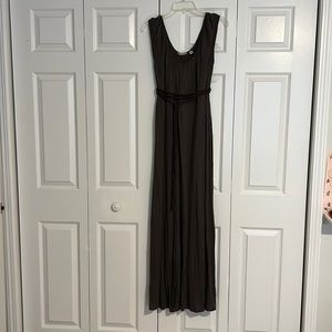 Boutique gray maternity dress